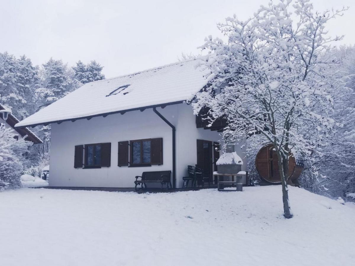 Seepark Kirchheim Ferienhaus Bei Zeta Mit Sauna Esterno foto